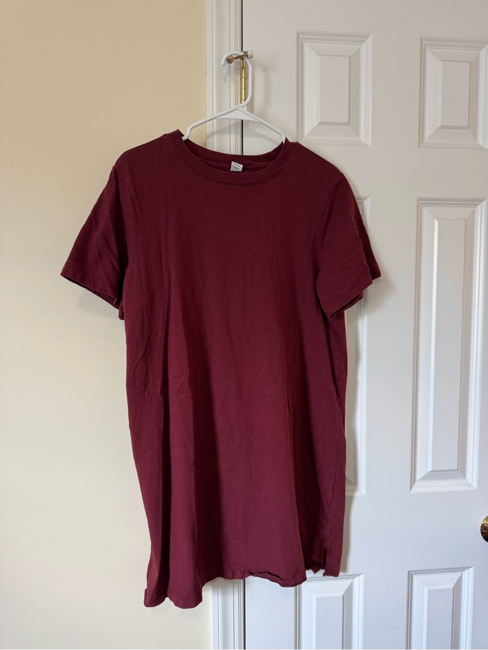 Old Navy Maroon Crew Neck T-Shirt Dress